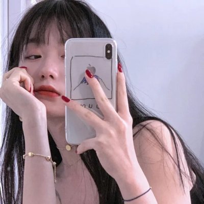 我们在黑夜中相拥